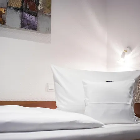 酒店 Kochs Stadthotel Olpe bei Meschede