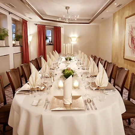 酒店 Kochs Stadthotel 4*