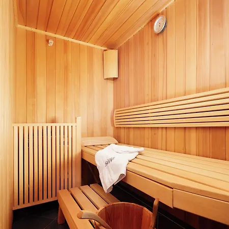 酒店 Kochs Stadthotel Olpe bei Meschede